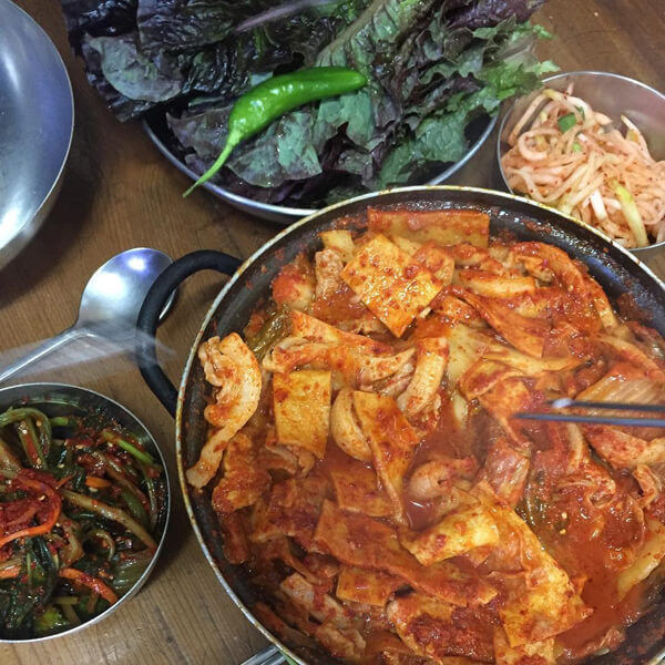 오직 입소문으로만 찾아가는 곳! 간판
