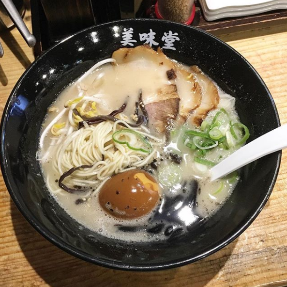 유명 맛집 모두 모인 강남 고속터미널