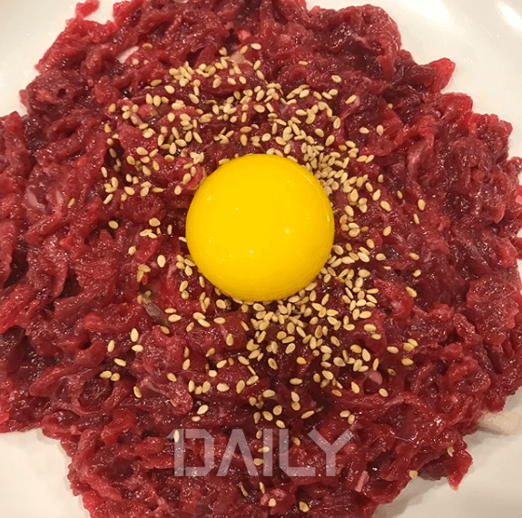 서울 광장시장 먹거리 뿌시기