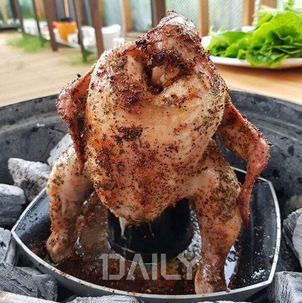 조리도구 없이도 가능한 초간단 캠핑요