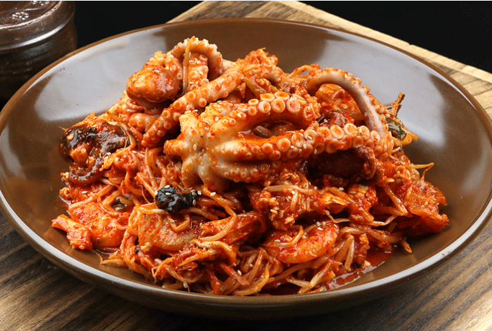 쫄깃쫄깃 탱글탱글 맛있는 낙지요리