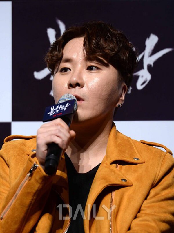 과대평가, 인종차별 등 논란을 일으킨