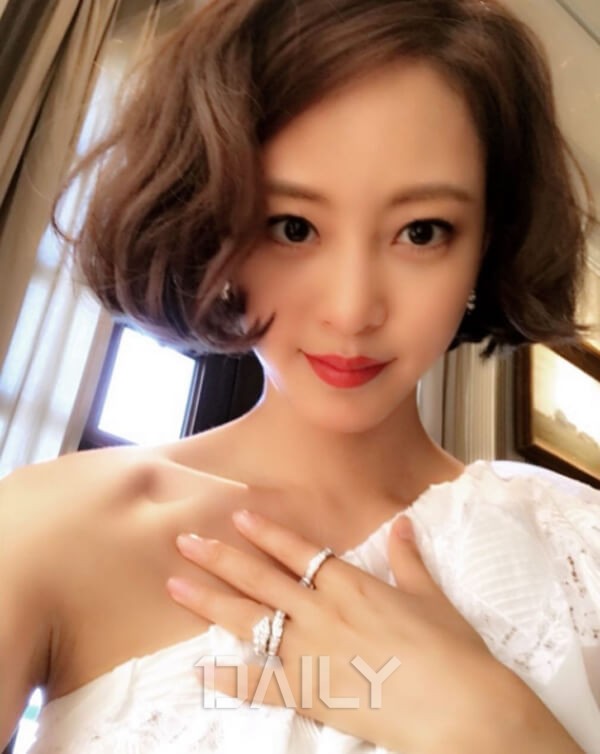 진짜 나이를 속인 연예인 10