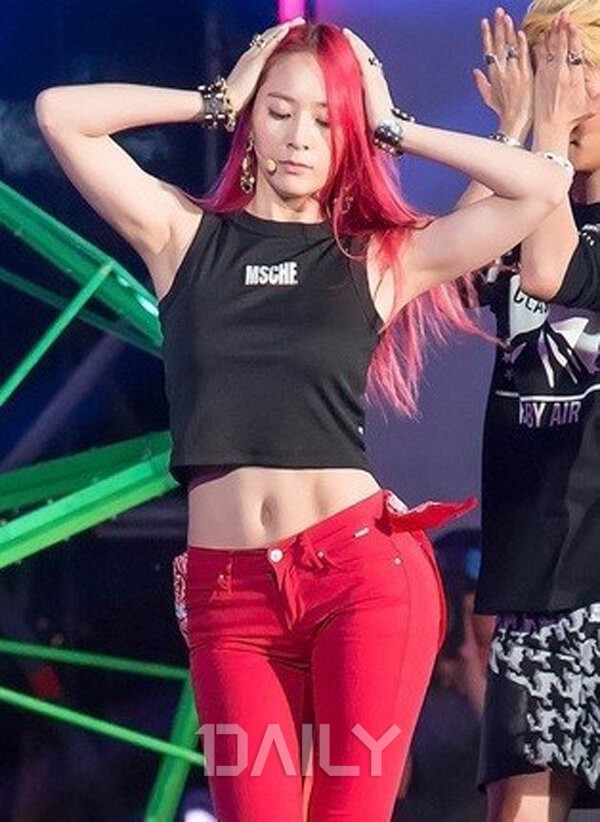 연예계 소문난 명품 복근의 소유자