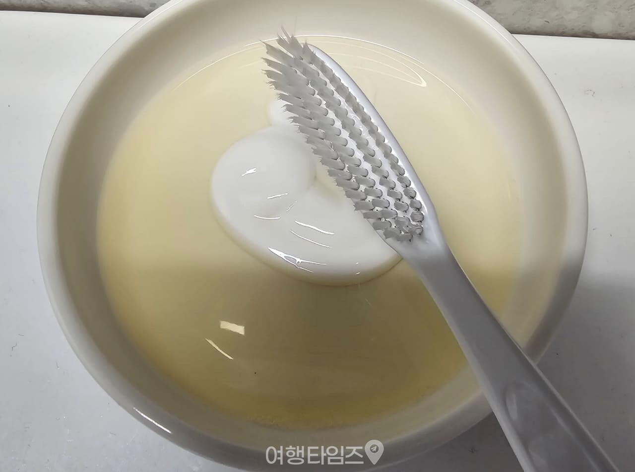 화장실 수전 물때 청소 / 사진=여행타임즈