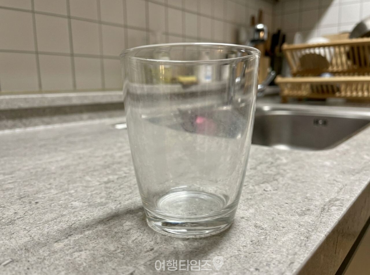 유리컵 물때 설거지 / 사진=여행타임즈