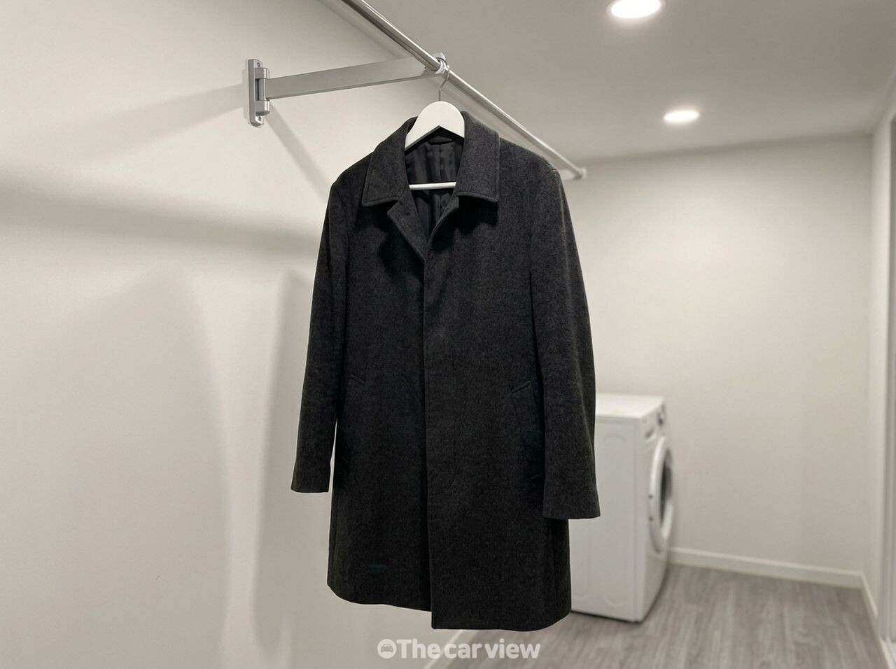 코트 빨래 / 사진=더카뷰