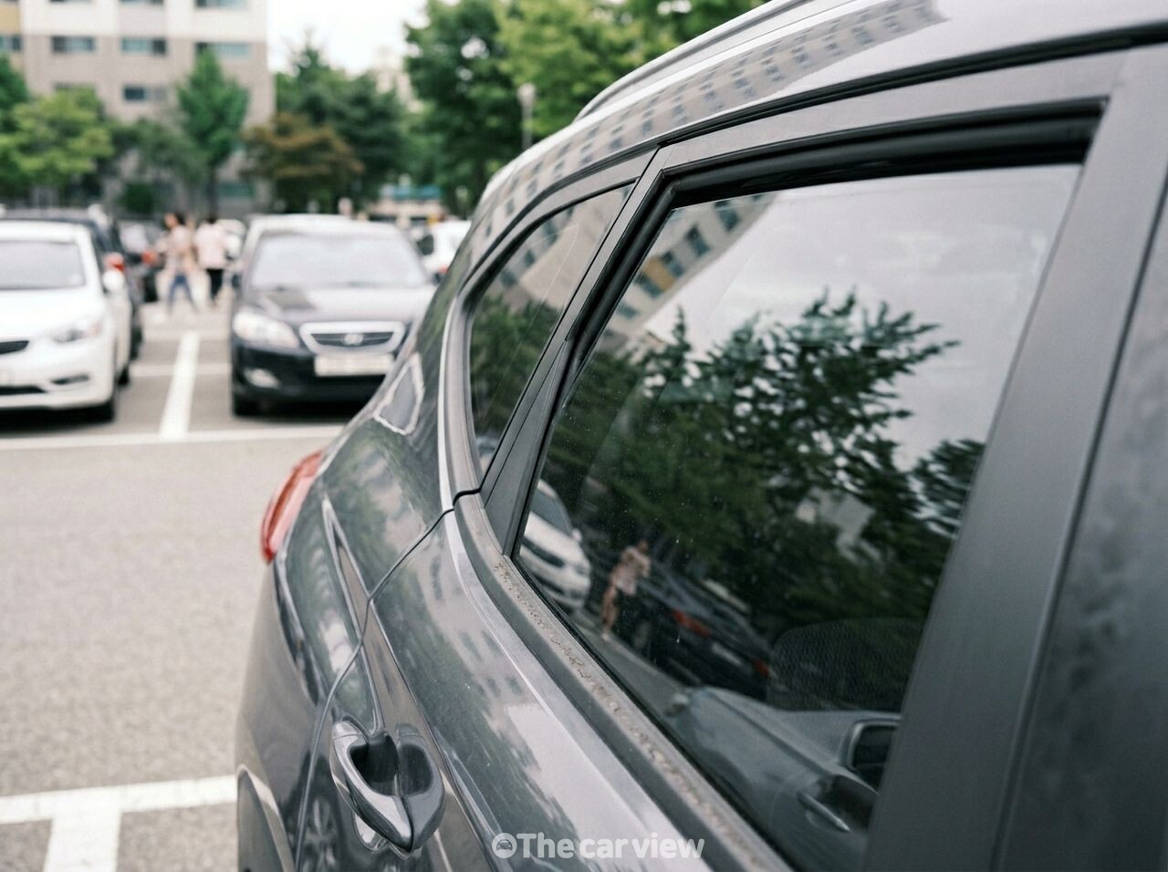 여름철 자동차 실내 온도 낮추는 방법 / 사진=더카뷰
