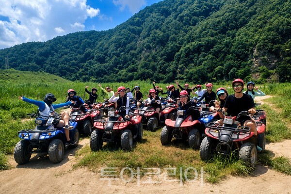 사진 / 무주 금걍변에서 즐기는 ATV_김태홍 스포츠 아케데미 제공 