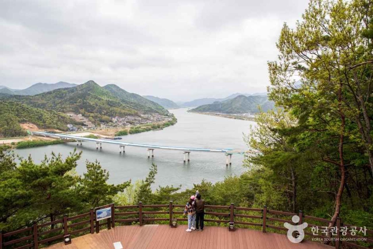 임경대 / 한국관광콘텐츠랩-김지호