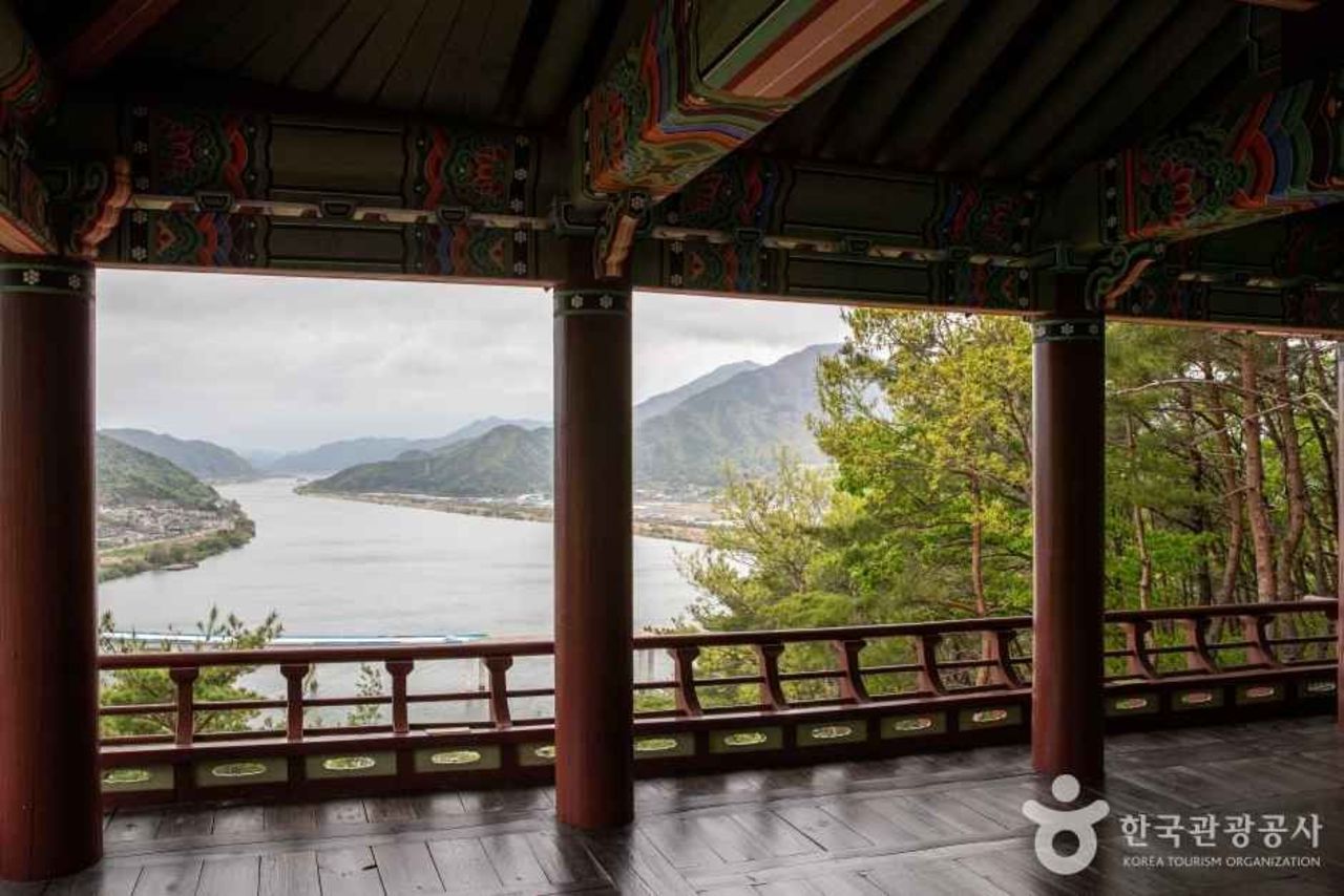 임경대 / 한국관광콘텐츠랩-김지호
