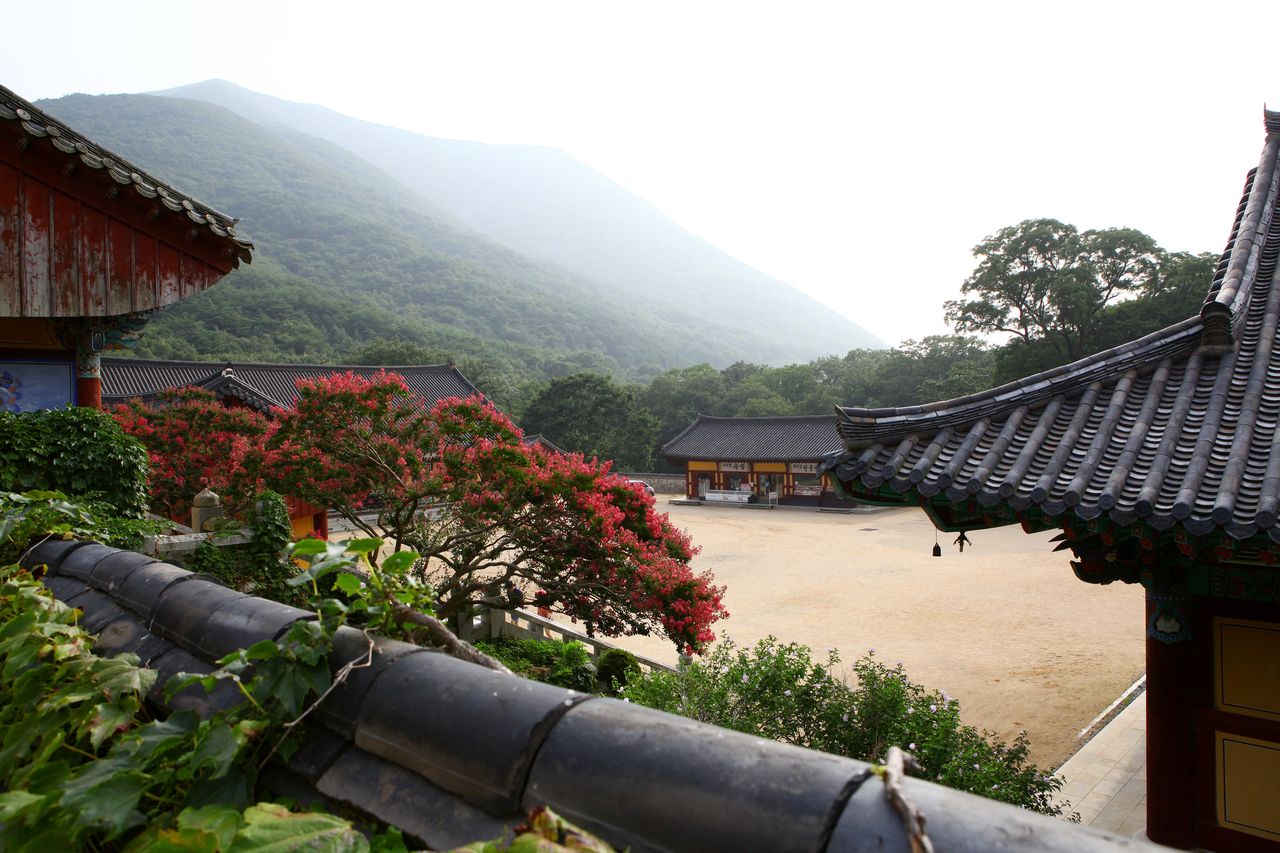 밀양 표충사 / 한국관광콘텐츠랩-이범수
