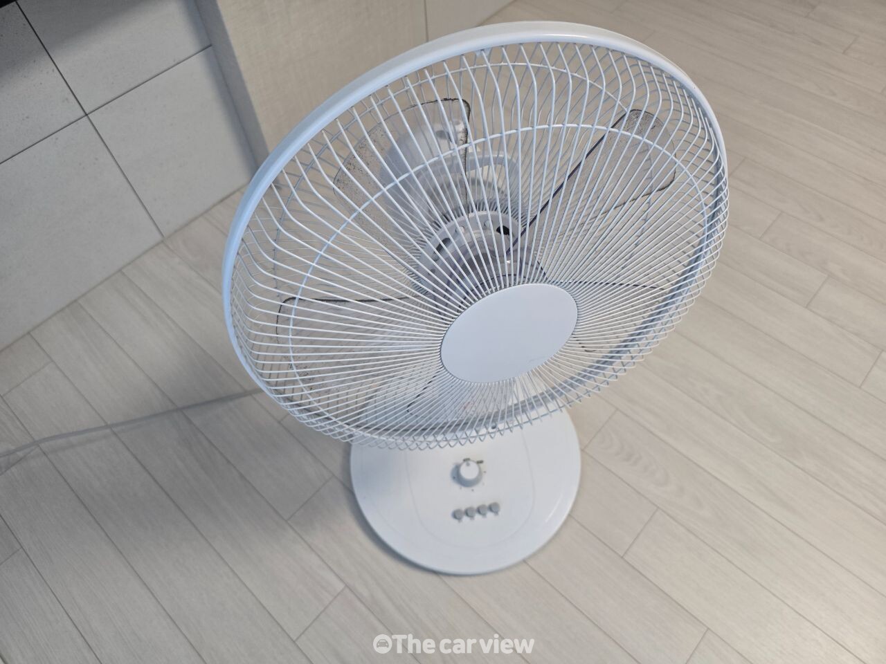 에어컨 / 더카뷰