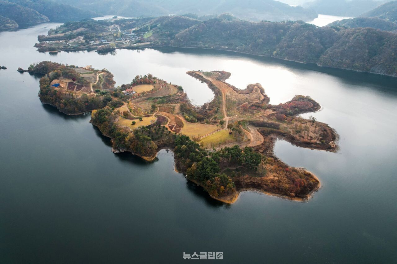 옥정호 / 한국관광콘텐츠랩-라이브스튜디오