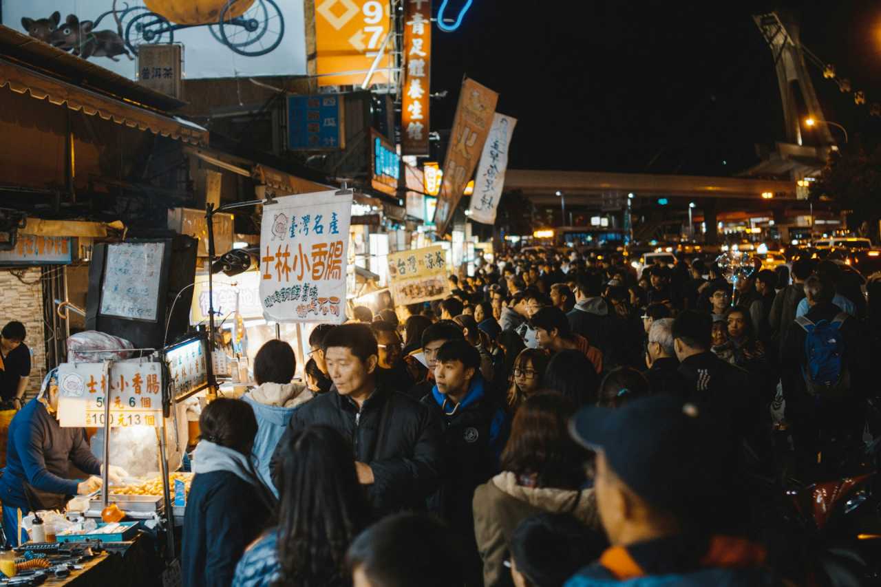 이제 누구나 다 아는 스린 야시장 / 사진=unsplash