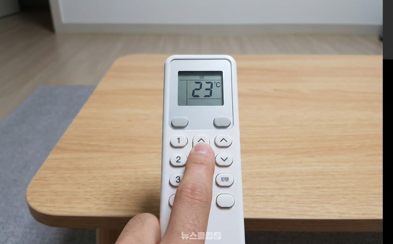 에어컨 리모컨 / 기사 이해를 돕기 위한 AI 이미지
