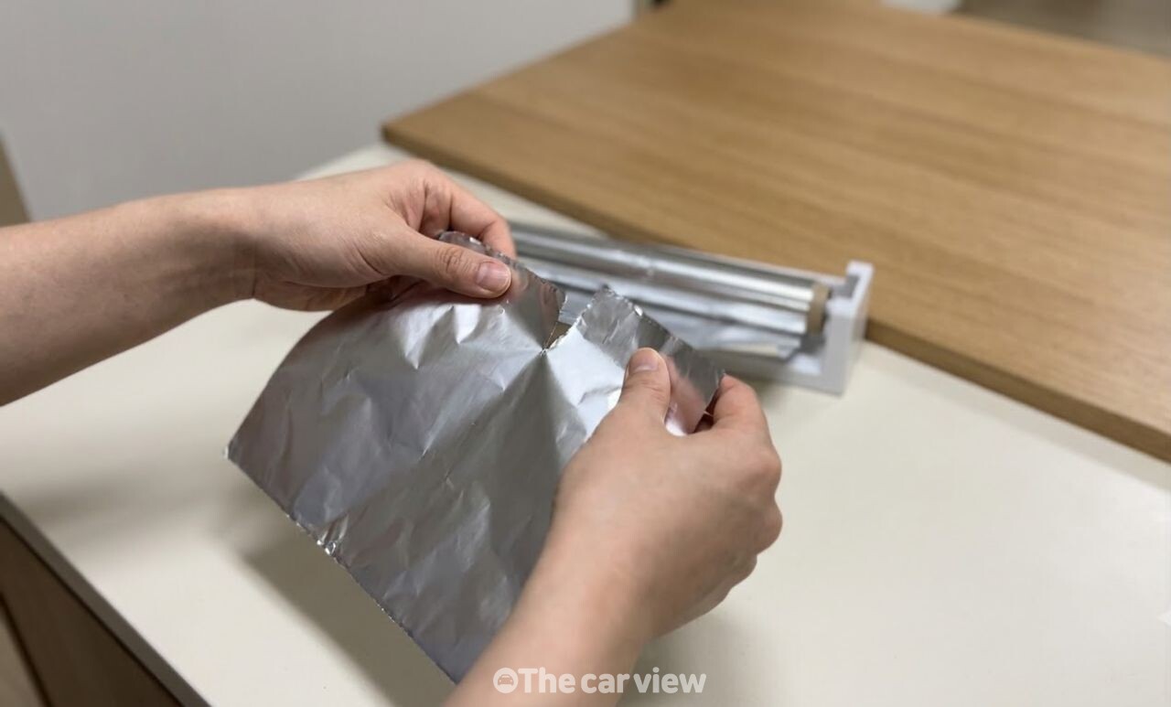 알루미늄 호일 냄비 탄자국 / 기사 이해를 돕기 위한 AI 이미지