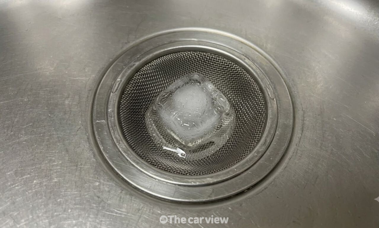 식초 얼음 악취 제거 / 기사 이해를 돕기 위한 AI 이미지