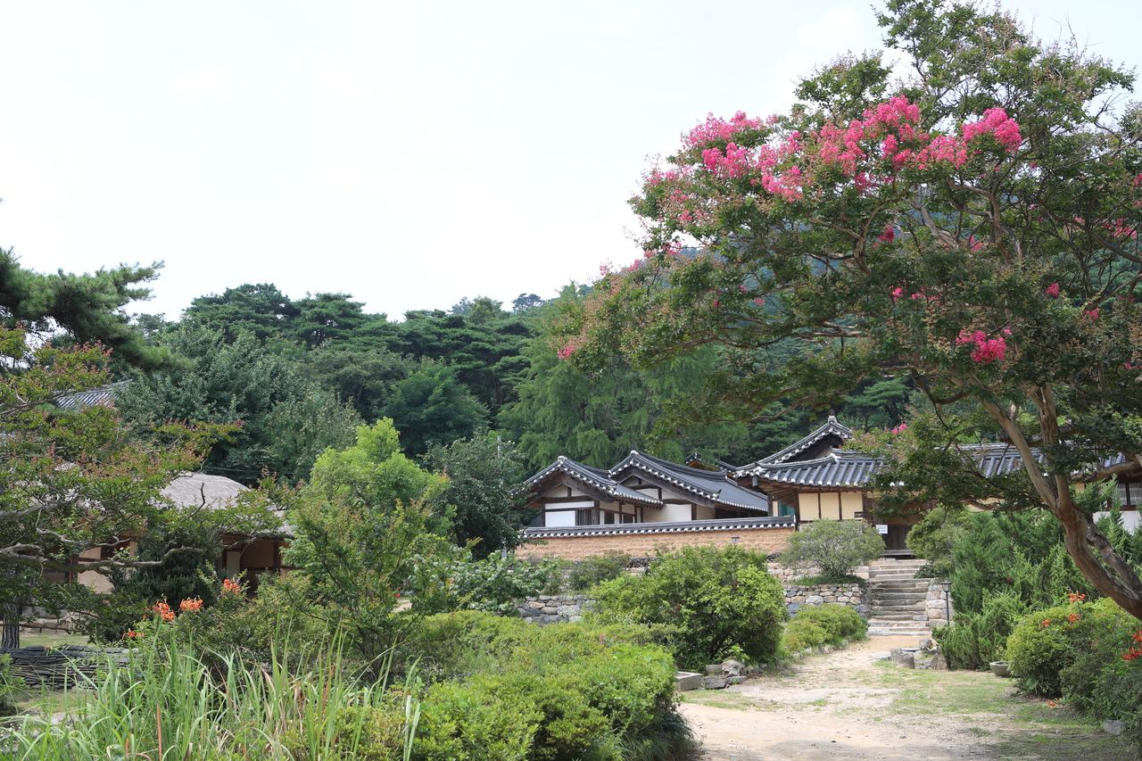 논산 명재고택 / 한국관광콘텐츠랩-이범수