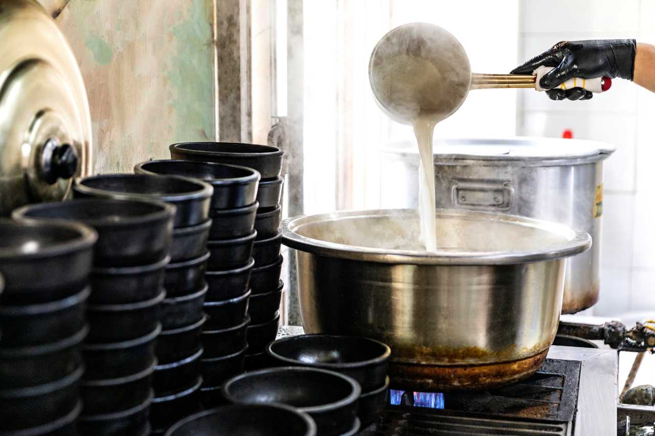 아따 한 그릇 말아보소 / 사진=부산관광공사 써머트리