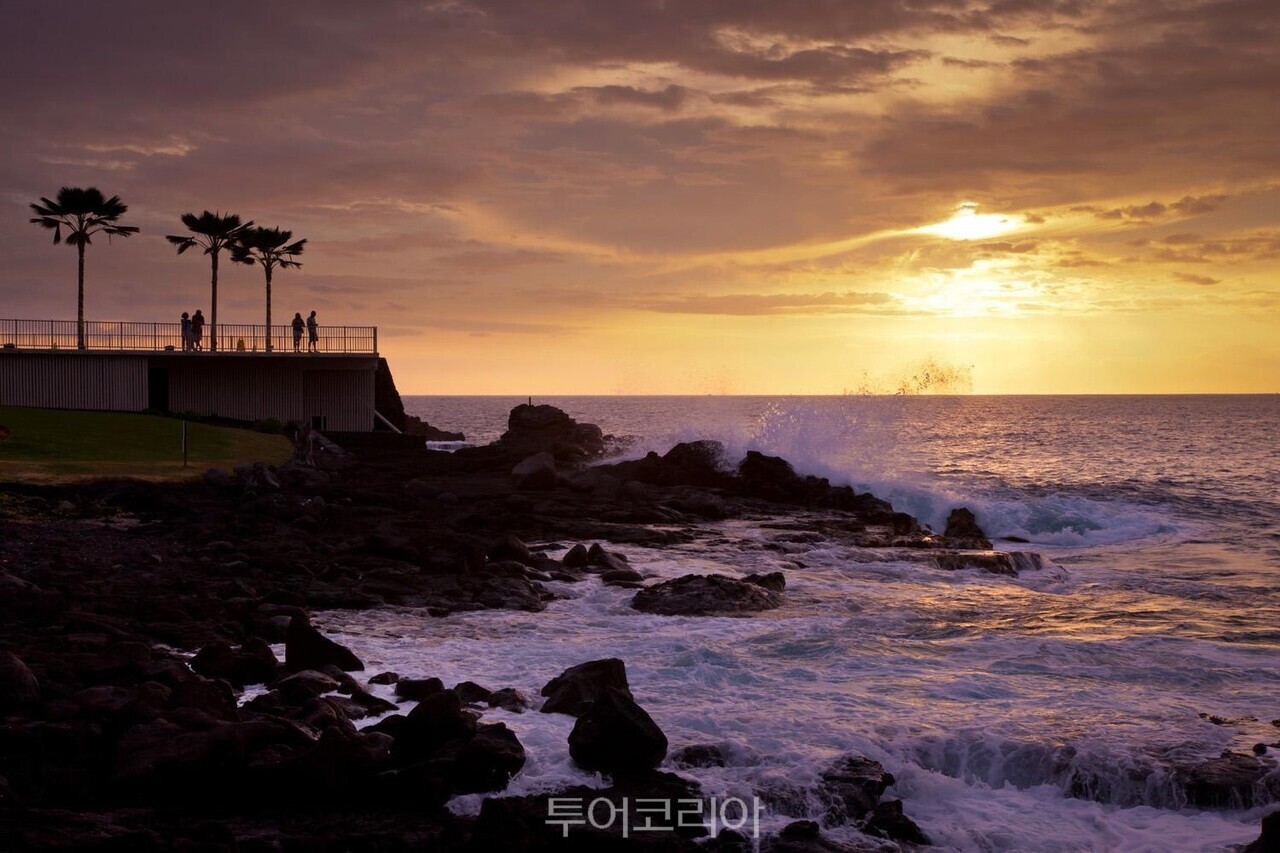 아웃리거 코나 리조트 & 스파(OUTRIGGER Kona Resort & Spa)./사진-아웃리거 리조트