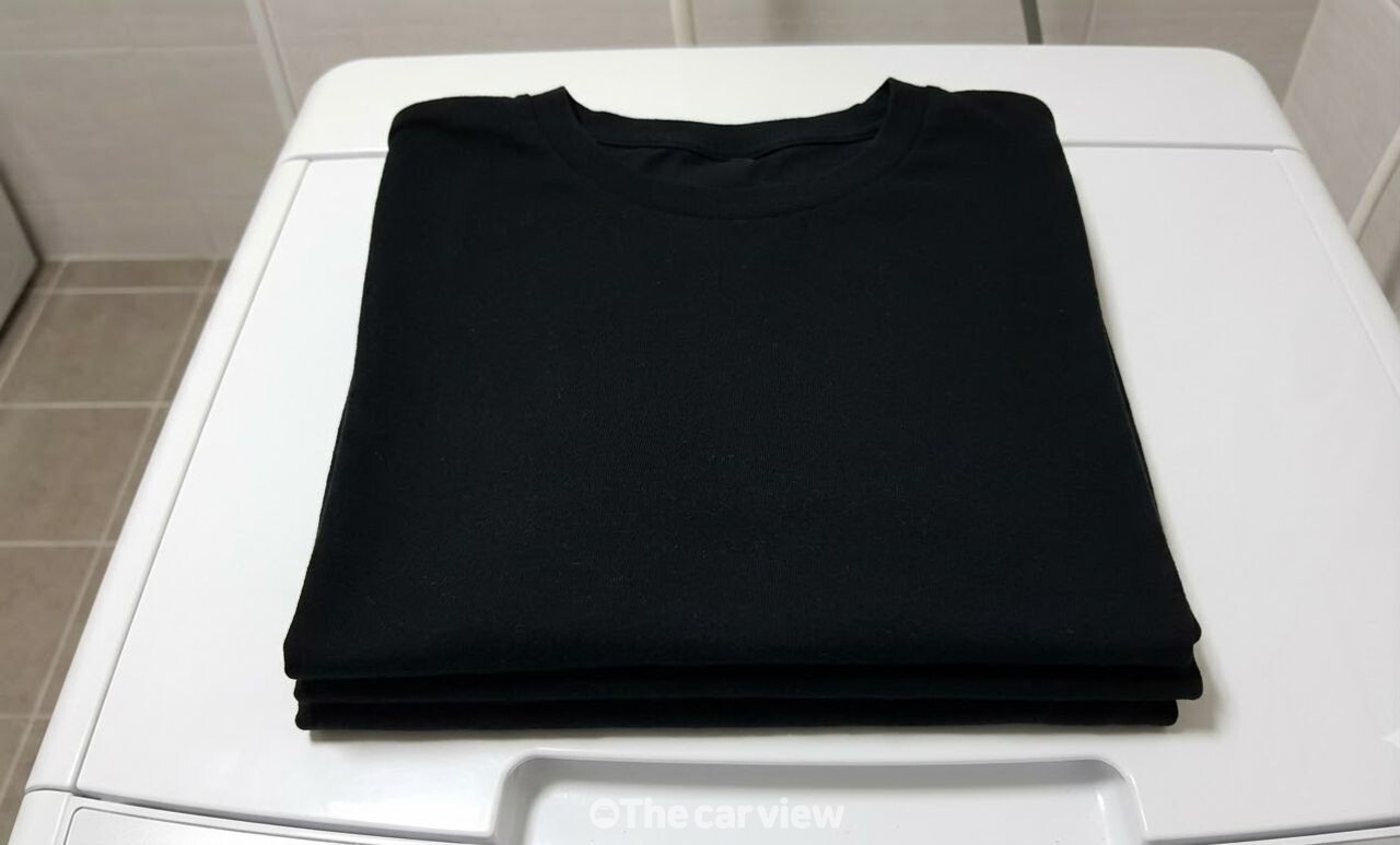 색 바랜 검은 옷 맥주로 되돌리기 / 기사 이해를 돕기 위한 AI 이미지