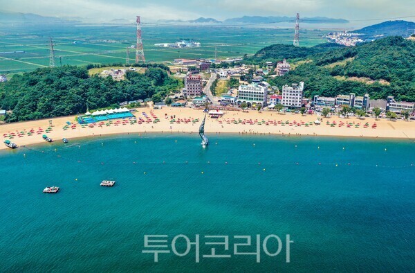 왜목마을 해수욕장 전경. /사진-당진시