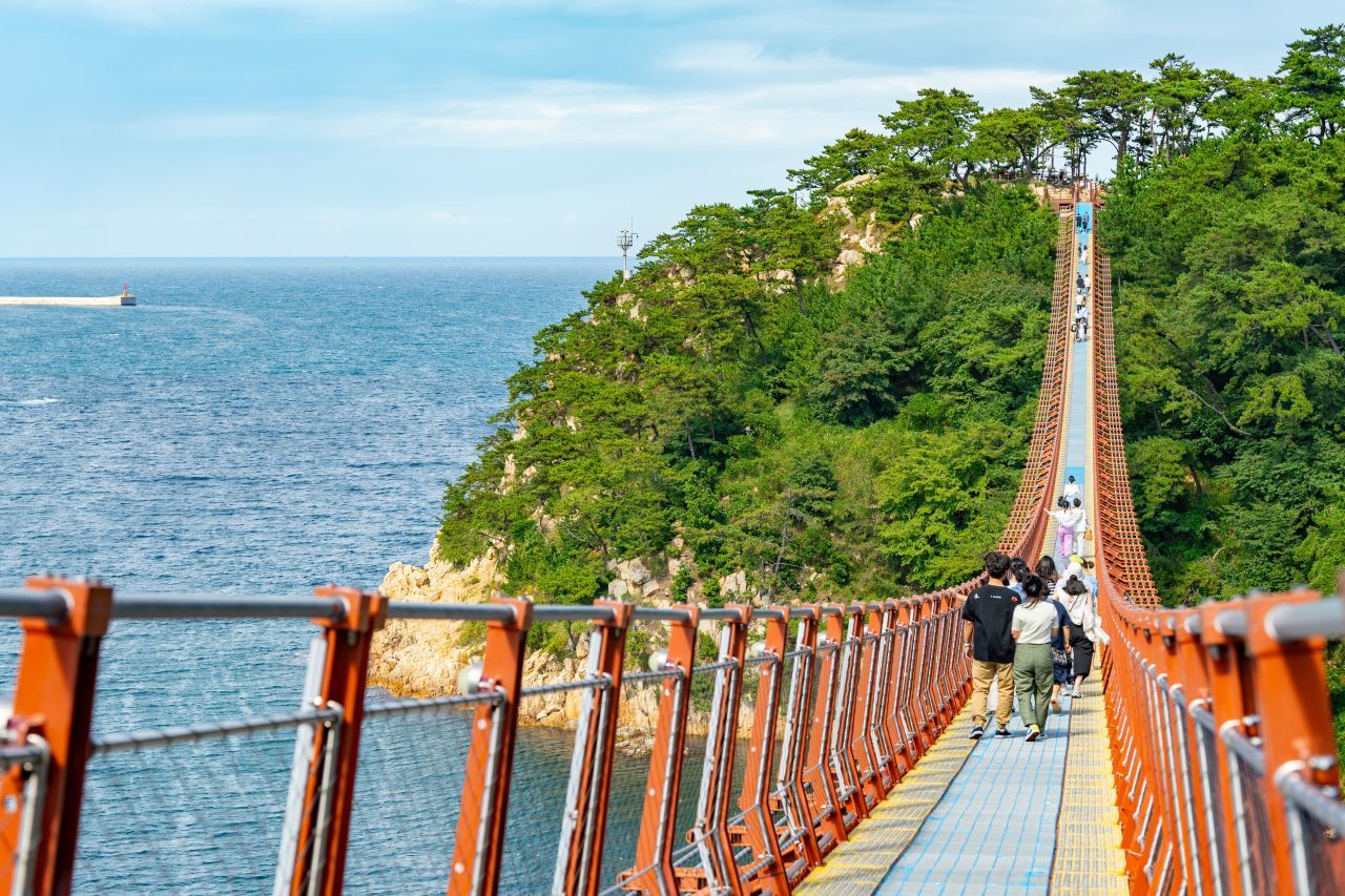 대왕암공원 출렁다리 / 한국관광콘텐츠랩-송희재