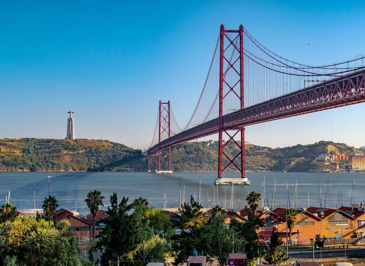 걷기 좋은 날씨의 포르투갈 리스본 / 사진=unsplash