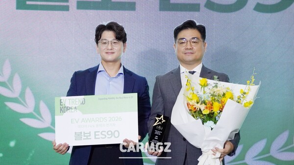 류종은 한국자동차기자협회장과 이만식 볼보자동차코리아 전무