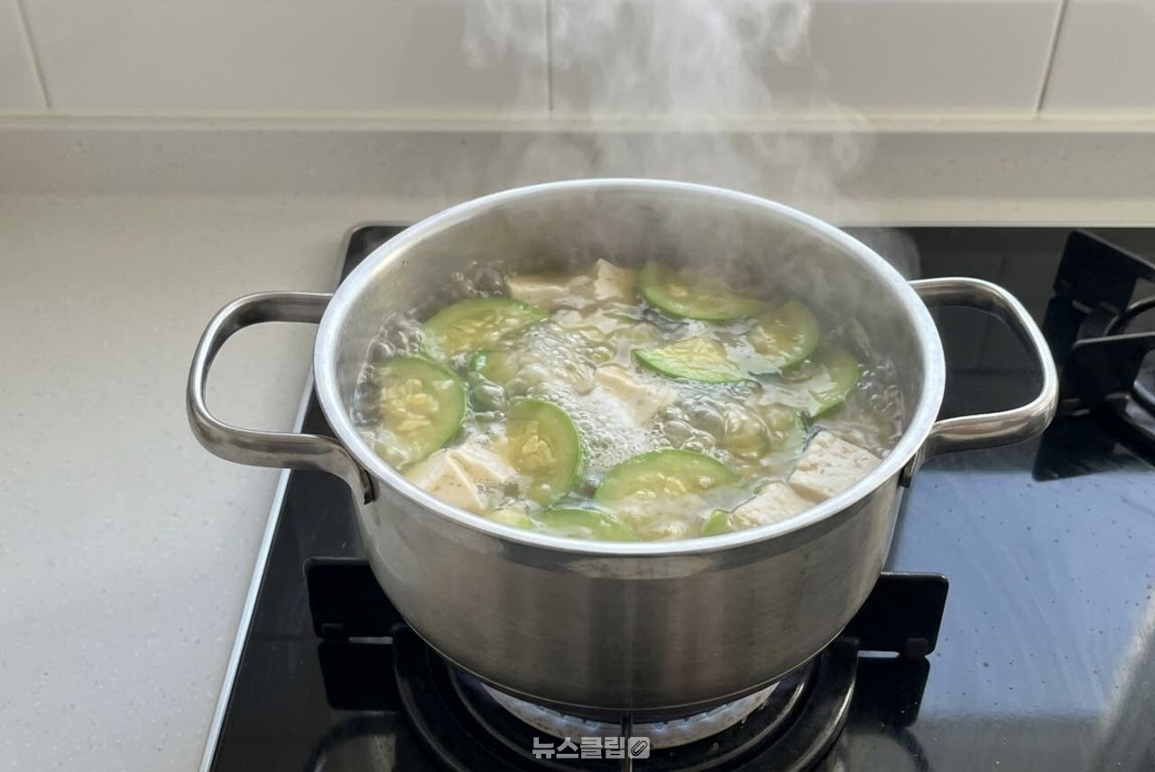 애호박 젓국 / 기사 이해를 돕기 위한 AI 이미지