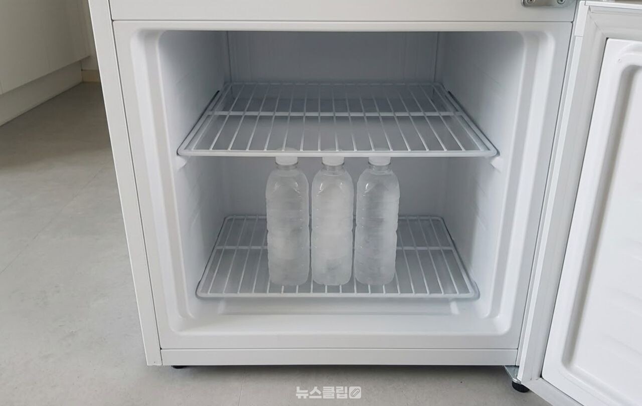 냉장고 전기세 / 기사 이해를 돕기 위한 AI 이미지