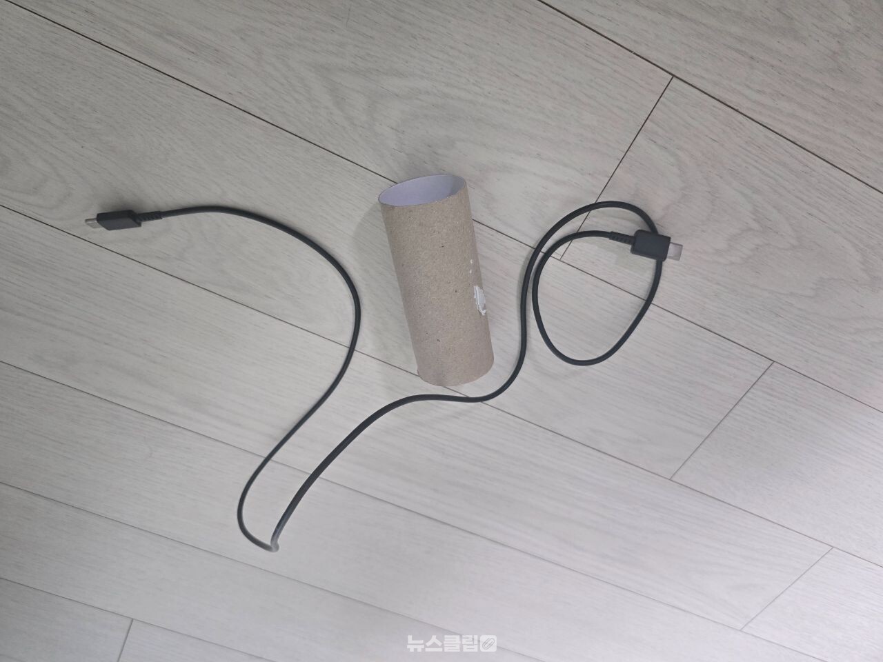 휴지심 케이블 정리 / 뉴스클립