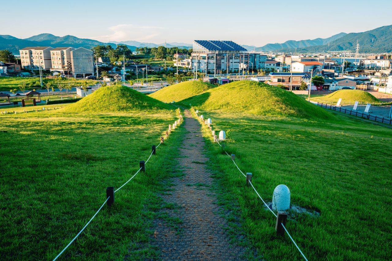 송학동고분군 / 한국관광콘텐츠랩-장재윤
