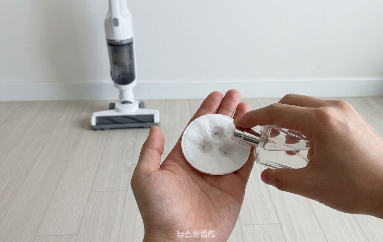 청소기 냄새 제거 / 기사 이해를 돕기 위한 AI 이미지