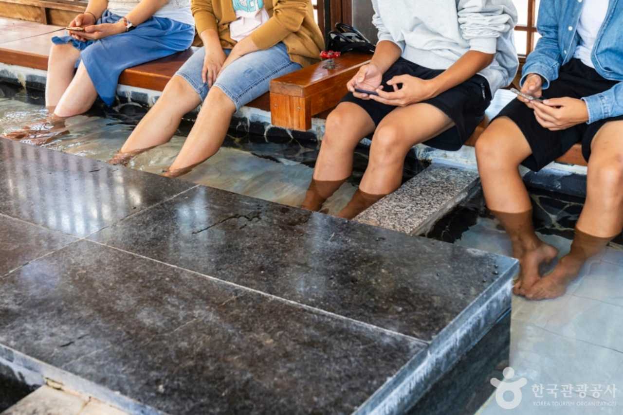 예산 덕산온천 / 사진=한국관광공사