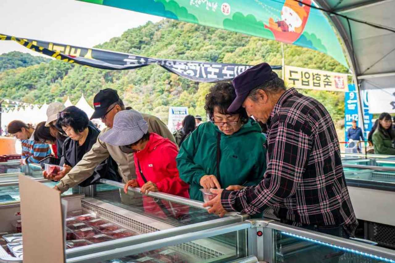 싱싱한 횡성한우구이터와 먹거리 / 사진=한국관광공사