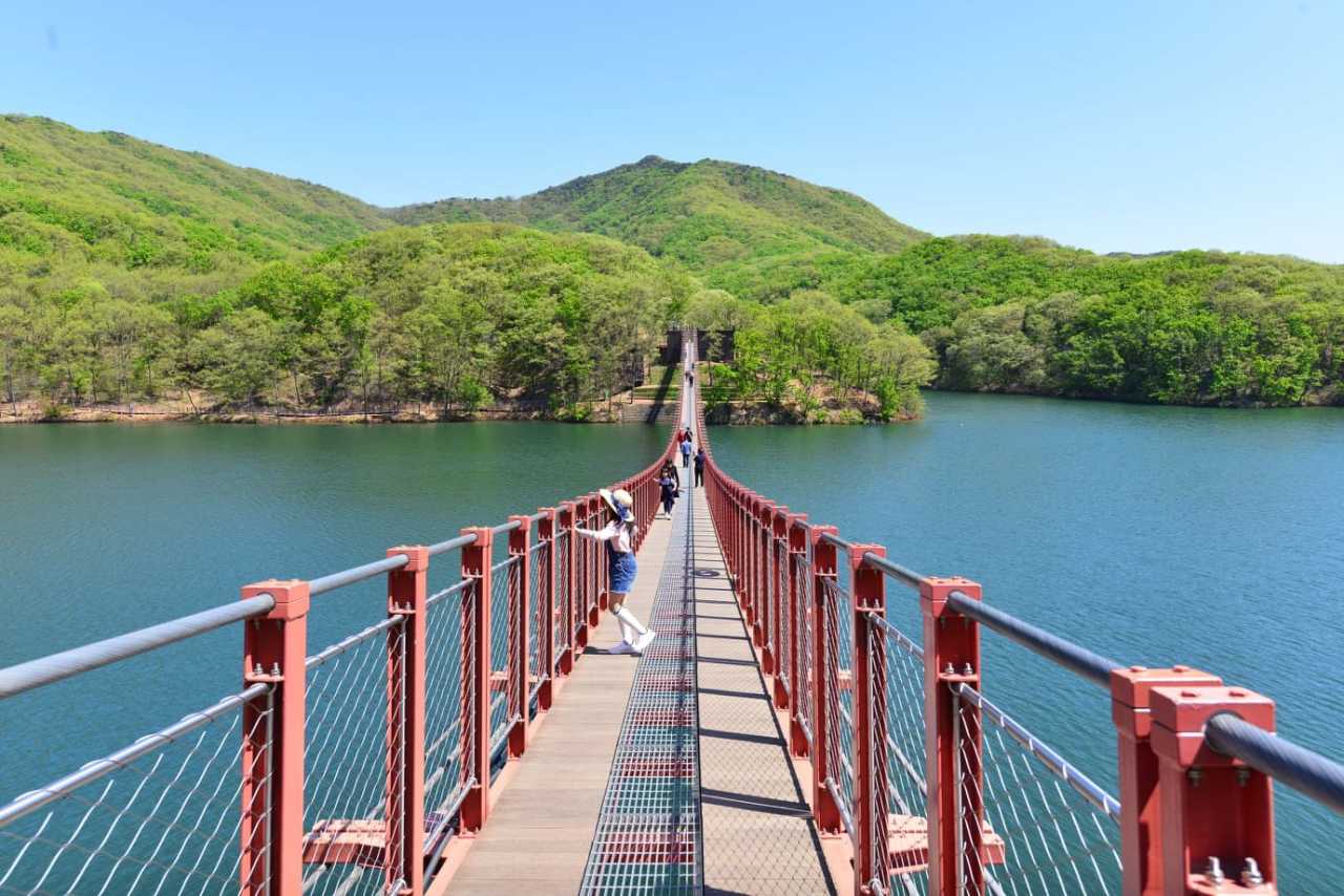 마장호수 출렁다리 / 사진=경기관광공사