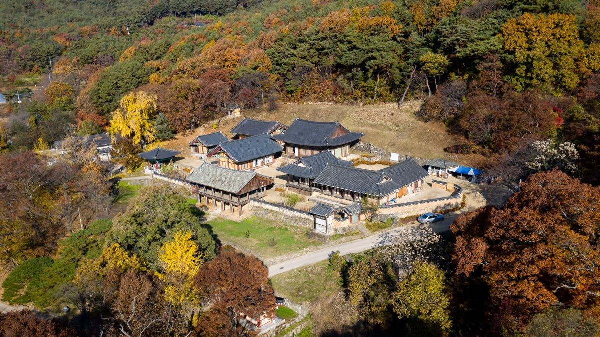안동 봉정사 / 한국관광공사-디엔에이스튜디오