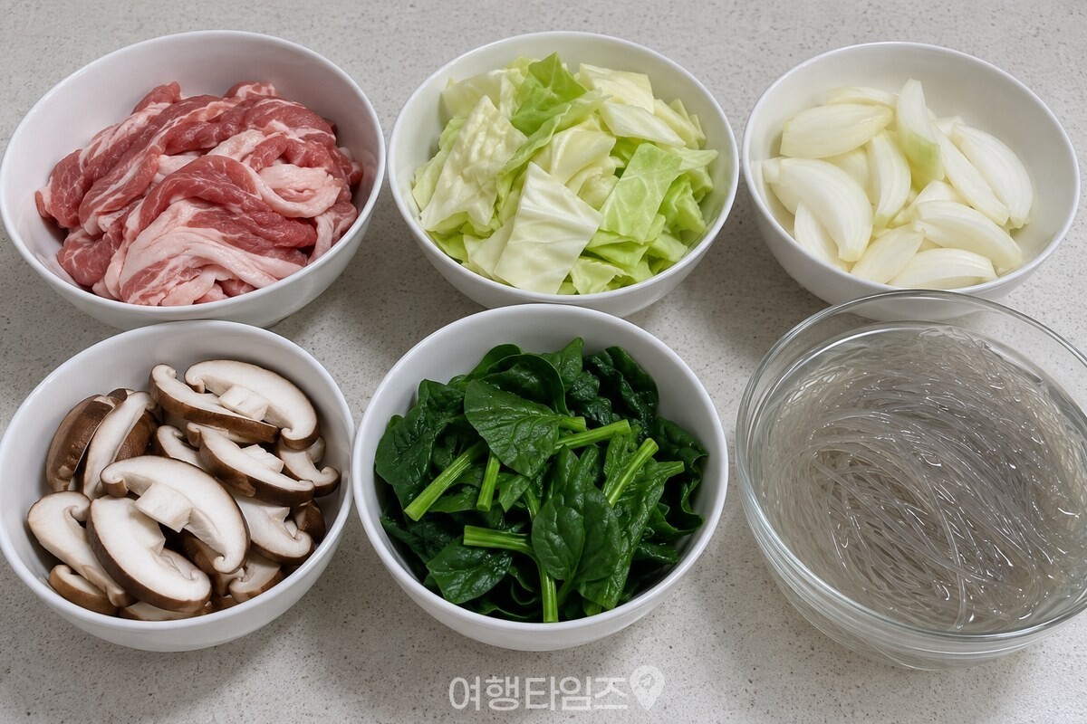 제육덮밥 재료와 불린 당면을 준비한 모습 / 기사 이해를 돕기 위한 생성형 이미지