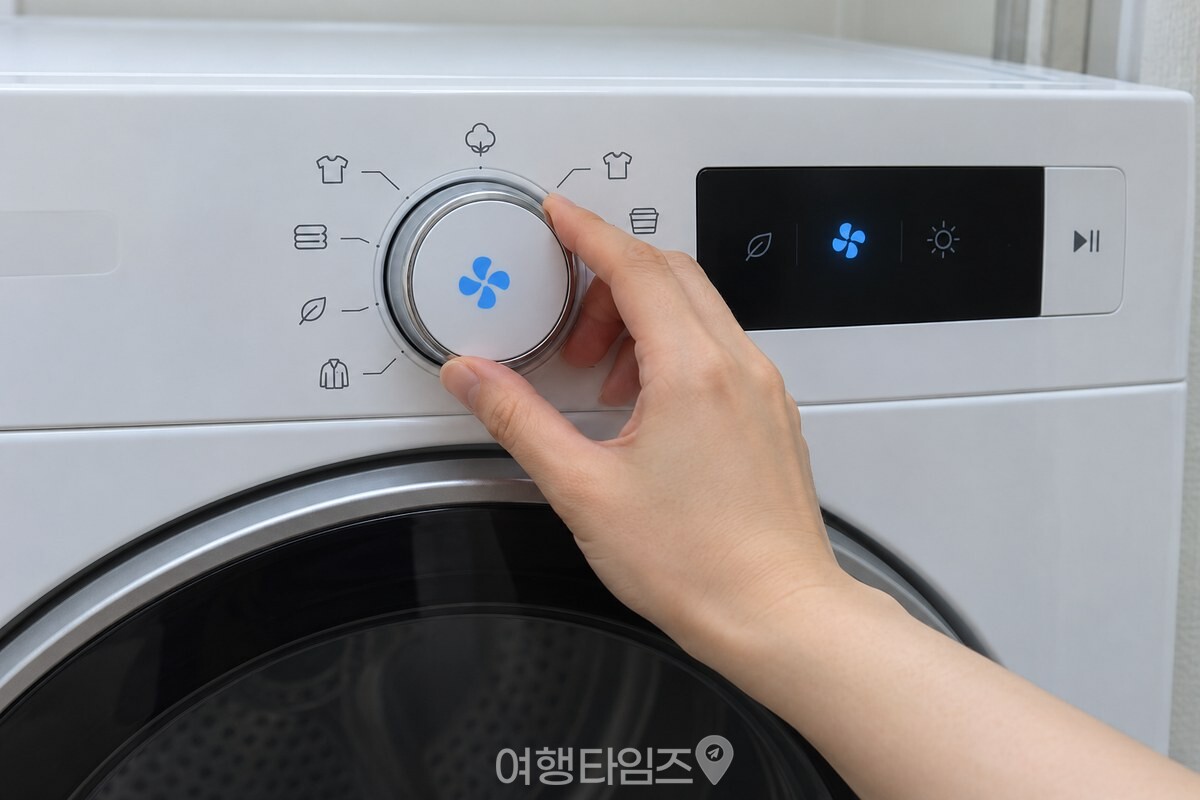 송풍 코스를 고르는 건조기 조작부 / 기사 이해를 돕기 위한 생성형 이미지