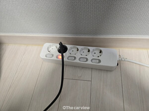 "쉽고 빠르게 끝납니다" 주부들이 자주 놓치는 멀티탭 먼지는 '이것'으로 청소해보세요